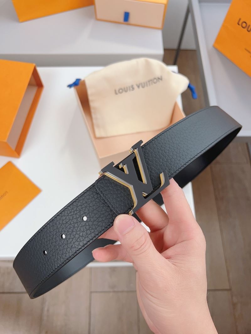 l0vis Vvtt0n belts